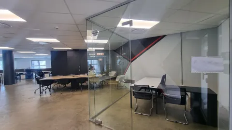 Oxford & Glenhove - 114 & 116 Oxford & Glenhove, Rosebank - Suite 15 - 315m² (6)